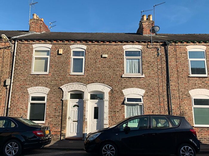 2 Bedroom Detached House To Rent In Newborough Street, York, North Yorkshire, YO30