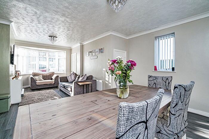 2 Bedroom Semi-Detached House For Sale In Aston Road, Tividale, Oldbury, B69