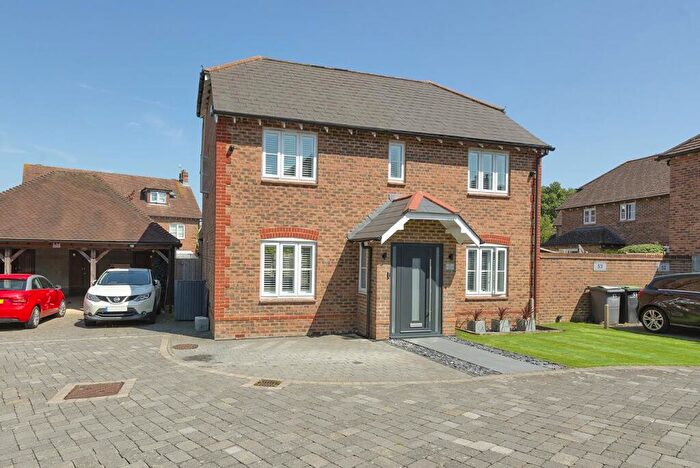 4 Bedroom Detached House For Sale In Mcarthur Drive, Kings Hill, ME19