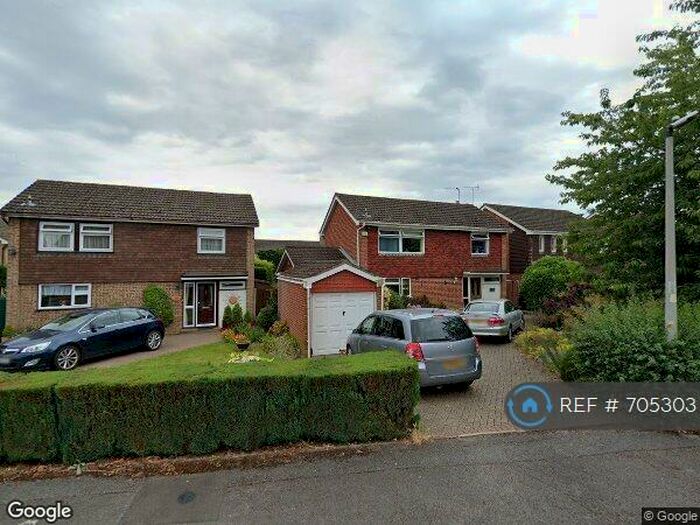 4 Bedroom Detached House To Rent In Gwendale, Maidenhead, SL6