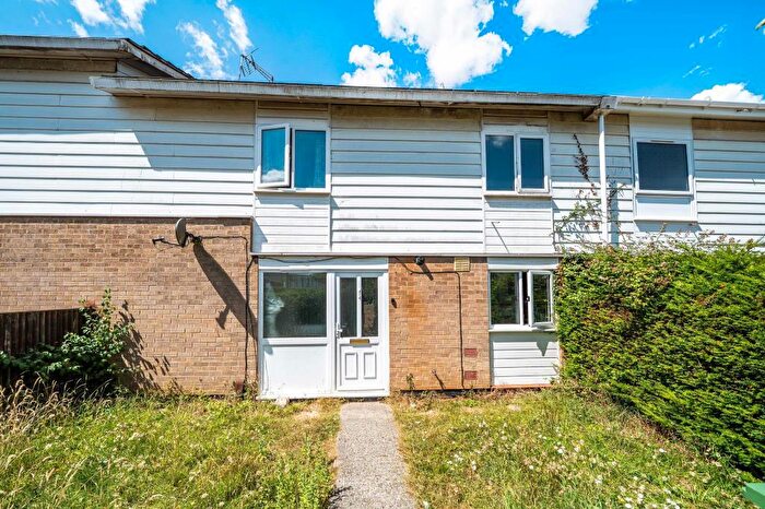 3 Bedroom Terraced House For Sale In Basingstoke, Hampshire, RG24