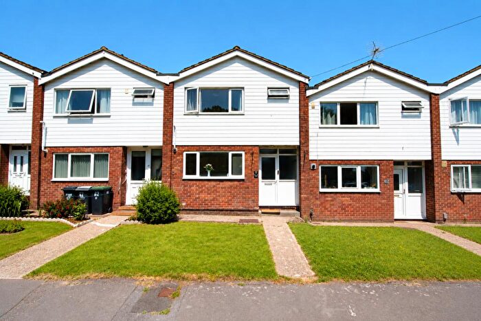 3 Bedroom Terraced House For Sale In Galaxie Road, Cowplain, PO8