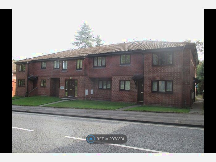1 Bedroom Flat To Rent In Petersfield Road, Bordon, GU35