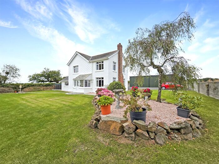 4 Bedroom Detached House For Sale In Holsworthy, Devon, EX22