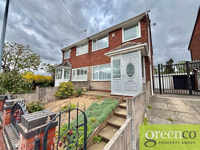 3 Bedroom Semi Detached House To Rent In Fairless Road, Eccles, Salford, M30