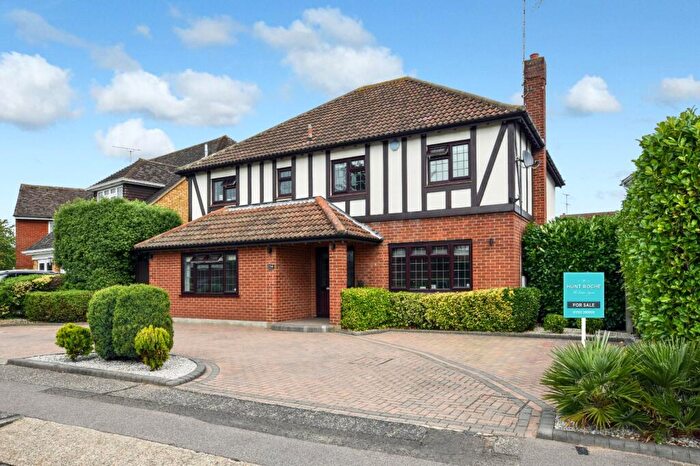 4 Bedroom Detached House For Sale In Bishopsteignton, Bournes Green Catchment, Shoeburyness, Essex, SS3