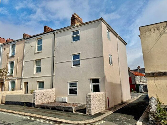 3 Bedroom End Of Terrace House For Sale In Melbourne Street, Plymouth, PL1