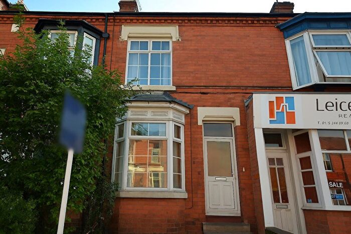2 Bedroom Terraced House To Rent In Welford Road, Leicester, LE2