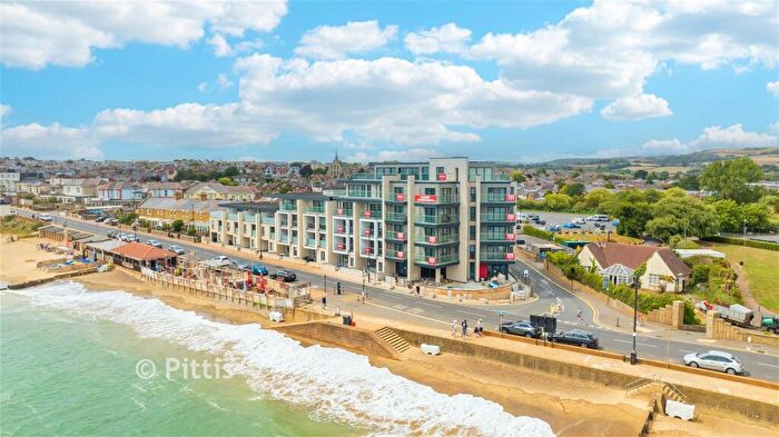 2 Bedroom Flat For Sale In Culver Parade, Breakwaters, Sandown, Isle Of Wight, PO36