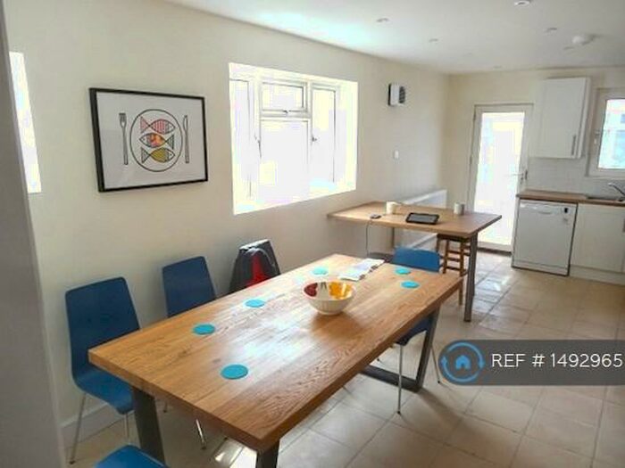 5 Bedroom Terraced House To Rent In St. Mary's Road, London, SE15