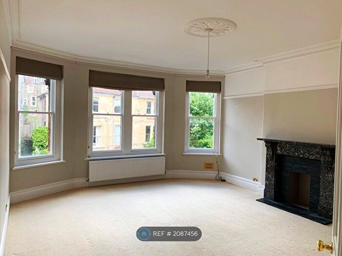 2 Bedroom Flat To Rent In Clarendon Road, Bristol, BS6