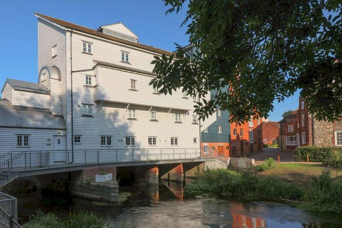 2 Bedroom Flat To Rent In Canterbury, CT1