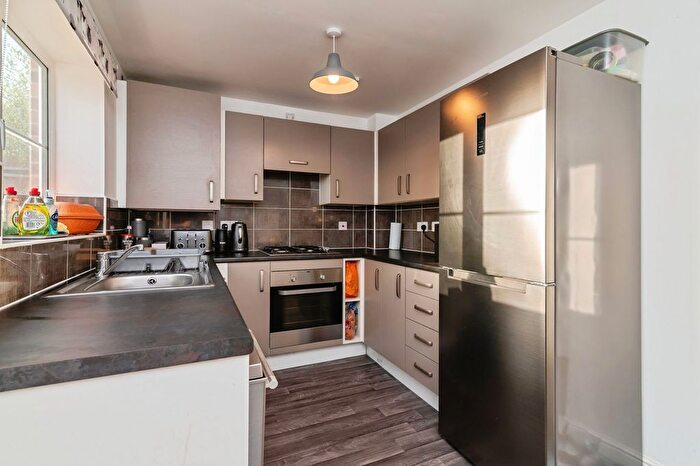 2 Bedroom Semi-detached House For Sale In Ransom Drive, Nottingham, Nottinghamshire, NG3