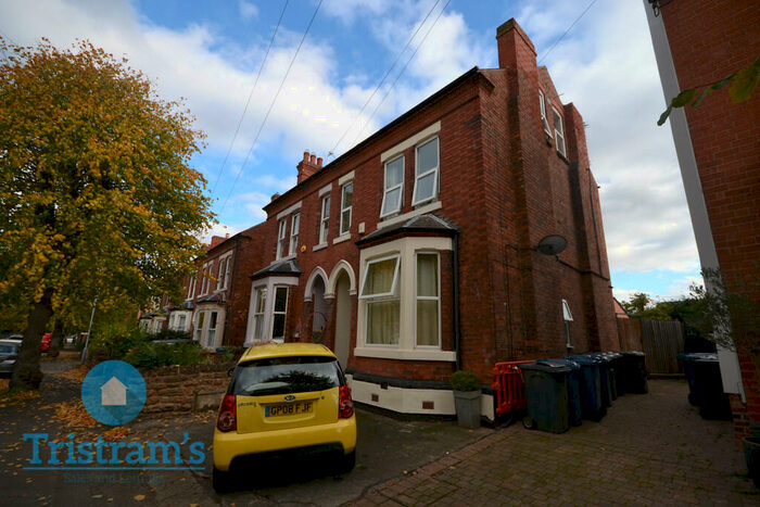 6 Bedroom Semi-Detached House To Rent In Chaworth Road, West Bridgford, NG2