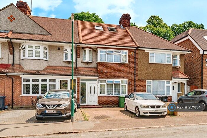 4 Bedroom Terraced House To Rent In West Hill Drive, Dartford, DA1