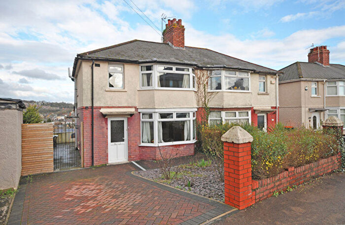3 Bedroom Semi-Detached House For Sale In Semi-Detached House, Queens Hill Crescent, Newport, NP20