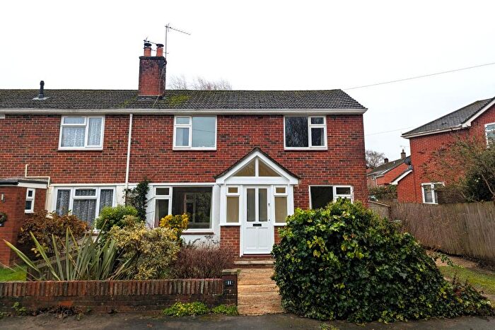 2 Bedroom House To Rent In North Baddesley Baddesley Close Unfurnished, SO52