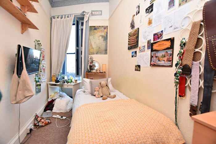 5 Bedroom Terraced House To Rent In Berkeley Crescent, Clifton, BS8
