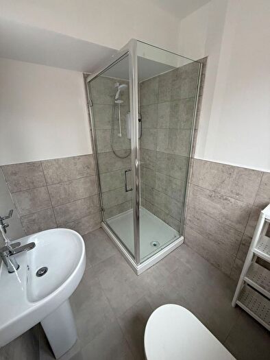 2 Bedroom Semi-Detached House To Rent In Snowdon Road, Bristol, BS16