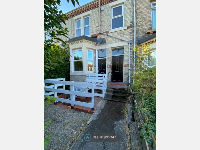 2 Bedroom Flat To Rent In Meldon Terrace, Newcastle Upon Tyne, NE6