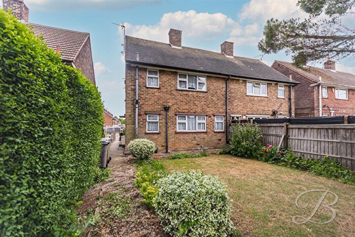 2 Bedroom Semi-Detached House For Sale In Recreation Road, Shirebrook, Mansfield, NG20