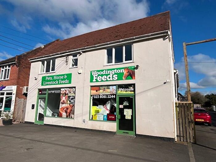 2 Bedroom Flat To Rent In Southampton Road, Cadnam, Southampton, SO40