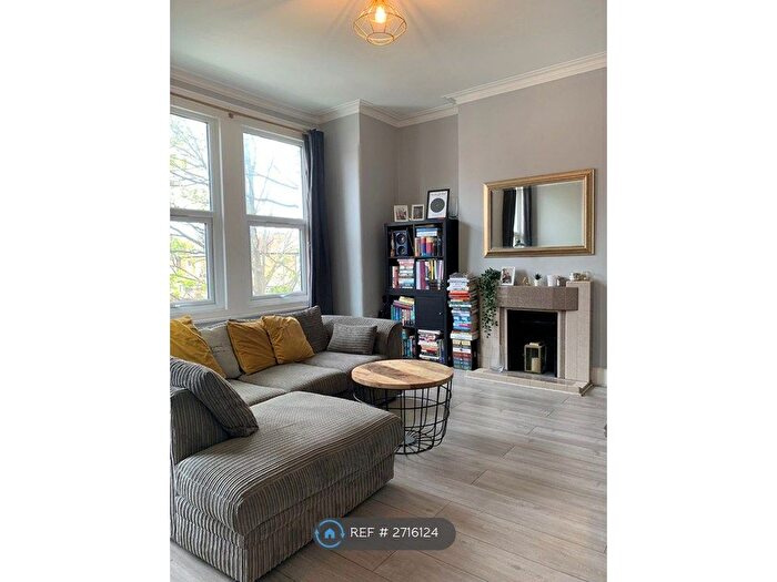 1 Bedroom Flat To Rent In Acre Road, London, SW19