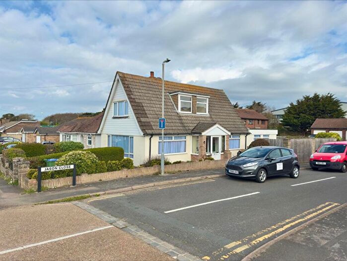 4 Bedroom Detached House To Rent In Arundel Road PeacehavenEast Sussex, BN10