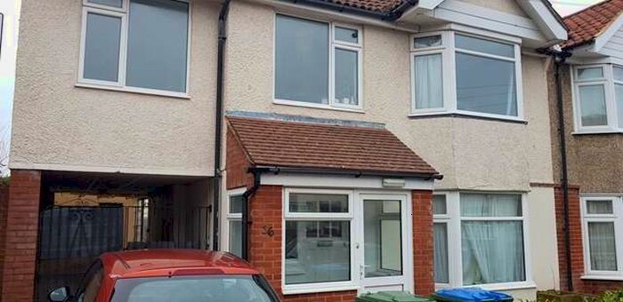 5 Bedroom Semi-Detached House To Rent In Blenheim Gardens Highfield, SO17