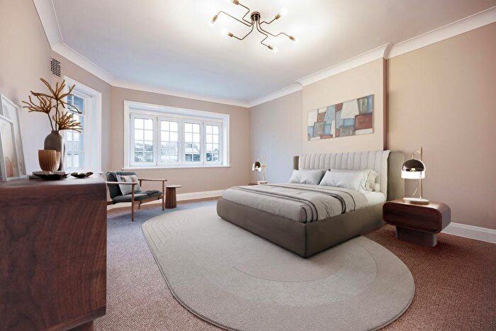 4 Bedroom Flat To Rent In Richmond Hill, Bournemouth, BH2