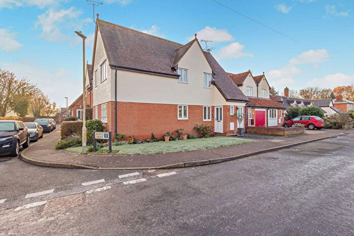 2 Bedroom Flat For Sale In Bridge Croft, Howe Street, Chelmsford, CM3