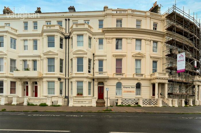 2 Bedroom Flat To Rent In St Aubyns Gardens, Hove, East Sussex, BN3