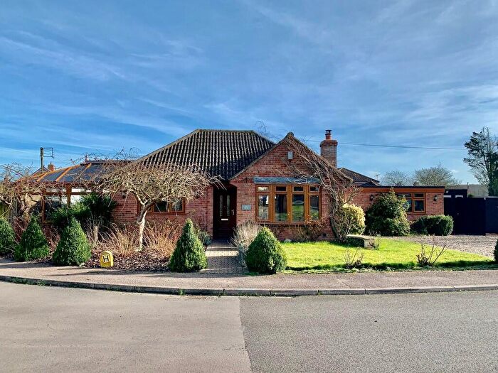 2 Bedroom Detached Bungalow To Rent In Highwood Road, Gazeley, CB8
