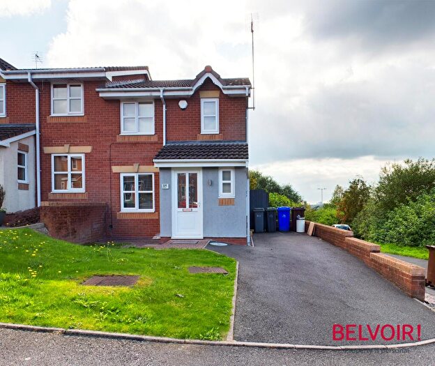 3 Bedroom Semi-Detached House To Rent In Beaufighter Grove, Tunstall, Stoke-on-Trent, ST6