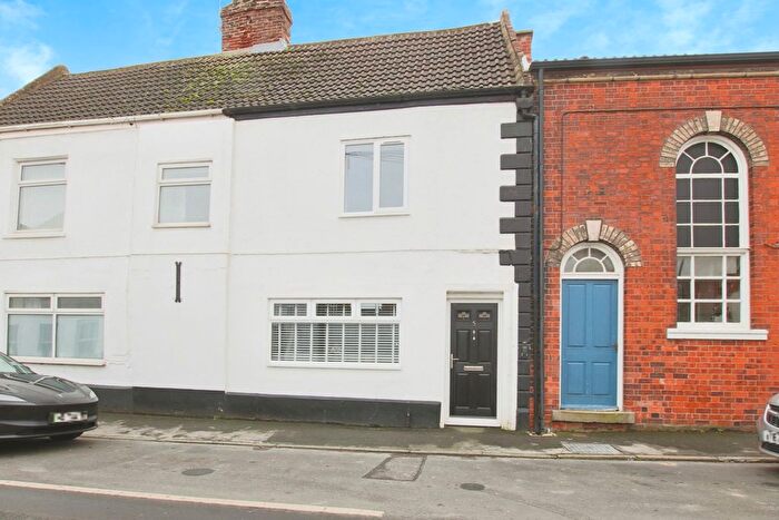 2 Bedroom Terraced House For Sale In Greenshaw Lane, Patrington, Hull, HU12