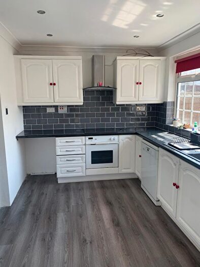 2 Bedroom Terraced House To Rent In Halbutt Gardens, Dagenham, RM9