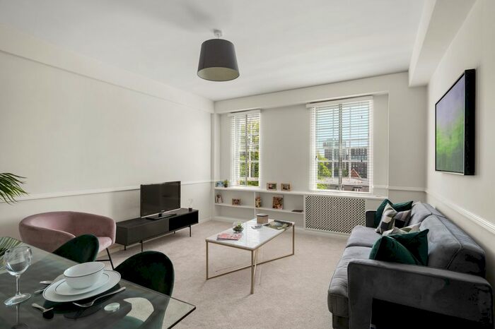 1 Bedroom Flat To Rent In Dolphin Square, London, SW1V