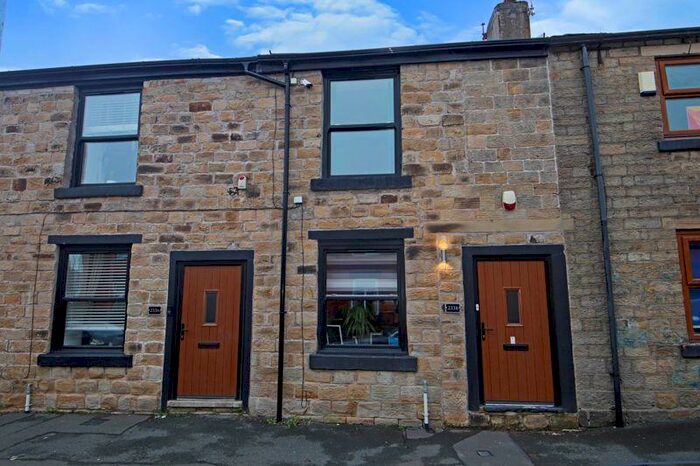 2 Bedroom Terraced House To Rent In Rochdale Old Road, Bury, BL9