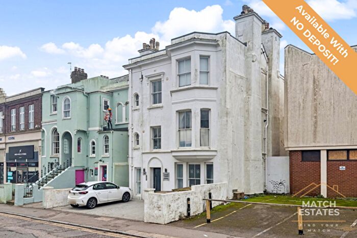 2 Bedroom Flat To Rent In Sandgate Road, Folkestone, Kent, CT20