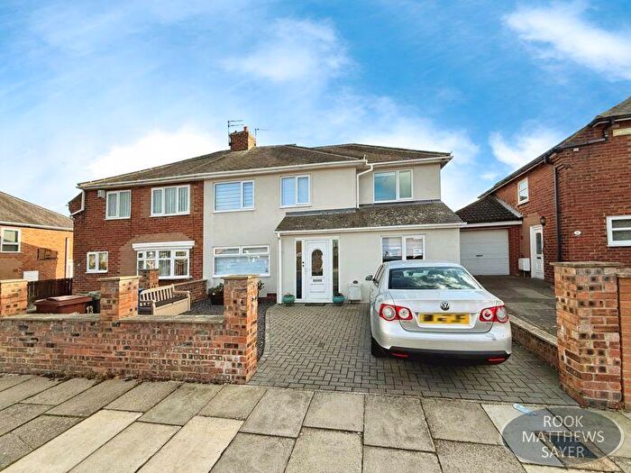 4 Bedroom Semi Detached House For Sale In Welford Avenue, Newcastle Upon Tyne, NE3