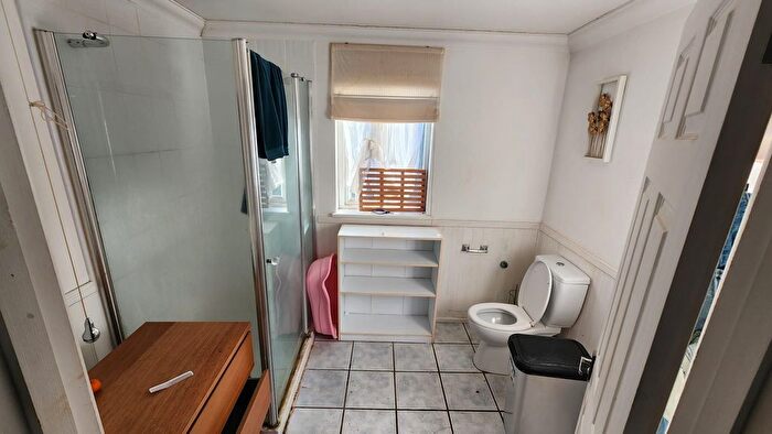 4 Bedroom Terraced House To Rent In Cherrydown West, Basildon, SS16