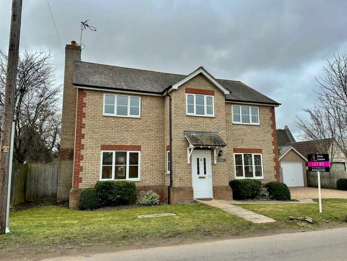 4 Bedroom Detached House To Rent In The Green, West Row, Suffolk, IP28