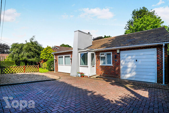 3 Bedroom Detached Bungalow For Sale In Greenways, New Barn Nr Longfield, DA3