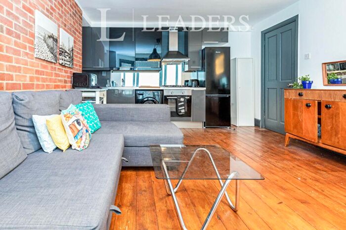 2 Bedroom Apartment To Rent In Nightingale Road, Southsea, PO5