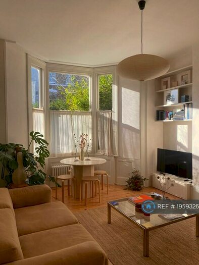 1 Bedroom Flat To Rent In Jenner Road, London, N16