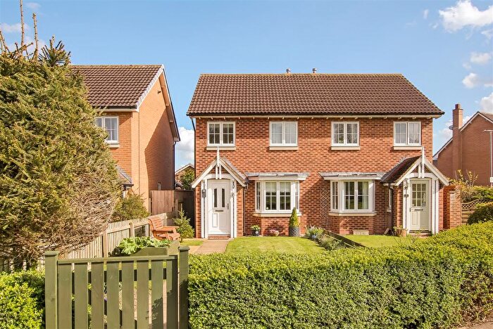 3 Bedroom Semi Detached House For Sale In Oaktree Drive, Northallerton, DL7