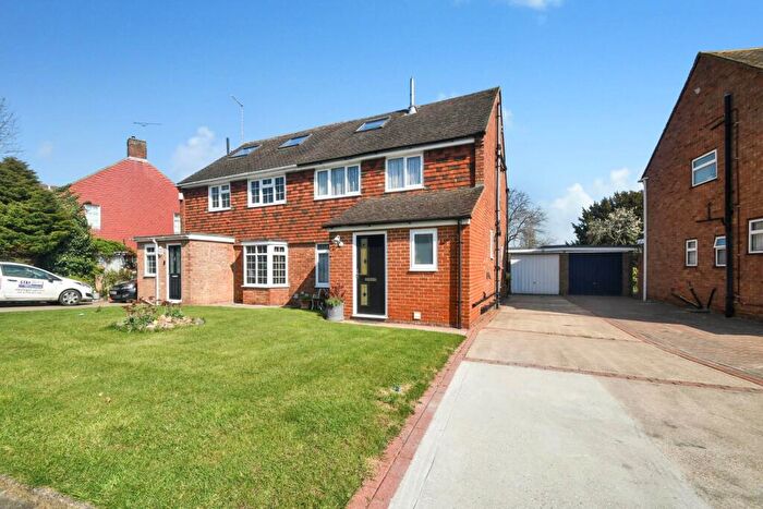 4 Bedroom Semi-Detached House For Sale In Holmoaks, Rainham, Gillingham, ME8