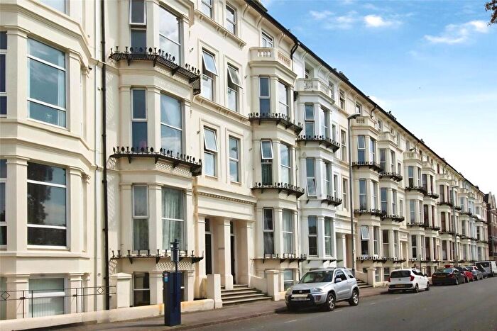 1 Bedroom Flat To Rent In Western Parade, Southsea, Hampshire, PO5