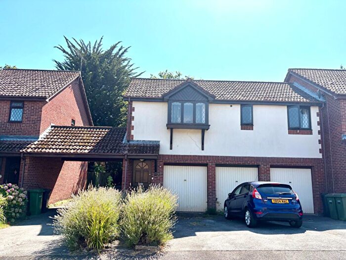 1 Bedroom Apartment To Rent In Hedge End, SO30
