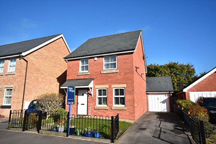 3 Bedroom Detached House For Sale In Cae Canol, Penarth, CF64